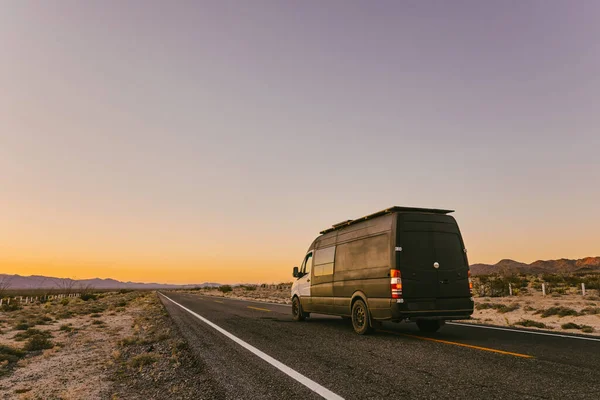 Camper Van Isolated Highway Sunset Desert Mexico — Stock Photo, Image