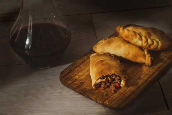 Argentinian Delicious Empanadas Wine — Stock Photo, Image