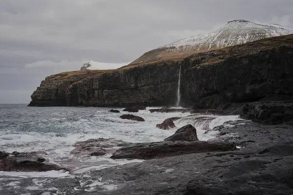 Waterfall Flowing Ocean Faroe Islands — Φωτογραφία Αρχείου