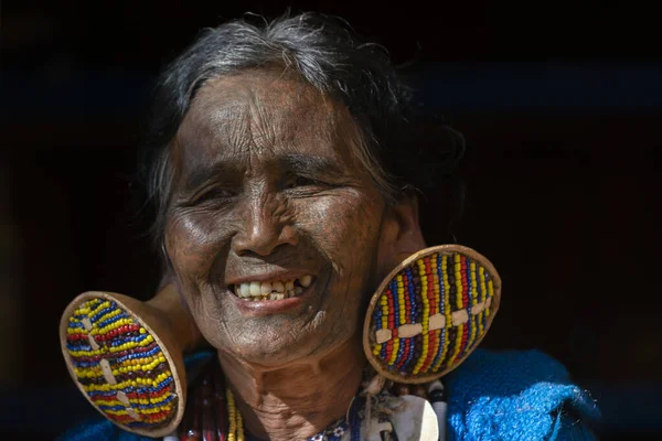 Mindat Chin State Myanmar Vieja Mujer Tribal Chin Kaang Con —  Fotos de Stock