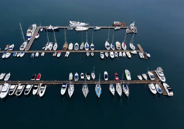 Luftaufnahme Des Meeres Und Der Seebrücke Mit Booten — Stockfoto