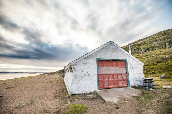 カナダの北極諸島にある古いブラバー基地は — ストック写真