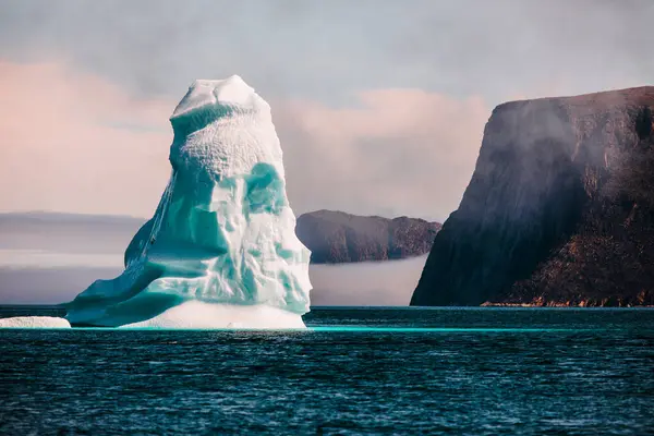 Glaciala Landformer Och Smältande Isberg Kanadas Arktiska Skärgård — Stockfoto