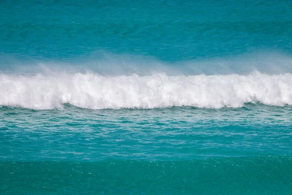 Vista Frontal Las Olas Agua Azul Océano — Foto de Stock