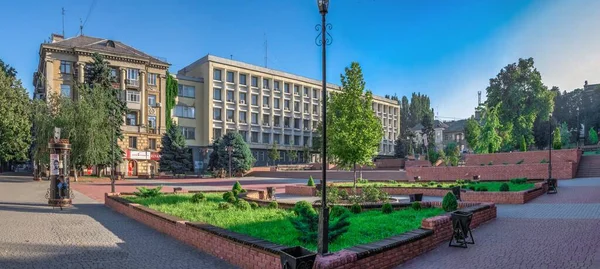 Saporoschje Ukraine 2020 Theaterplatz Saporoschje Ukraine Einem Sonnigen Sommermorgen — Stockfoto