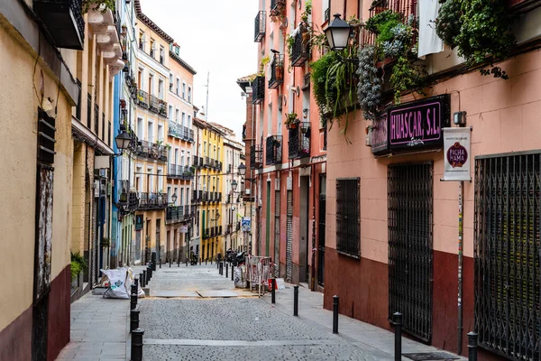 Traditionele Straat Embajadores Gebied Wijk Lavapies Het Centrum Van Madrid — Stockfoto