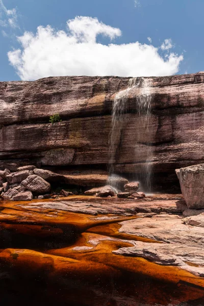 Beautiful Natural Waterfall River Pool Rocky Landscape — стоковое фото