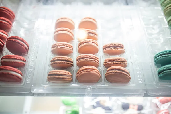 Macaron Francesi Vetrina Vista Frontale — Foto Stock