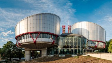 Strazburg, Fransa 'daki İnsan Hakları Mahkemesi' nin panoramik görüşü