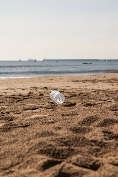 Bottle Water Beach — Stock Photo, Image