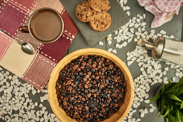 Káva Mlékem Spolu Čokoládovými Sušenkami Cukrovou Miskou Velkou Miskou Smíšenými — Stock fotografie