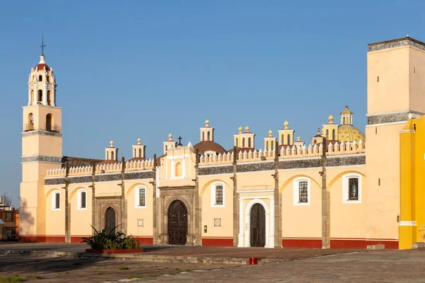 Hermosa Vista Iglesia Católica México —  Fotos de Stock