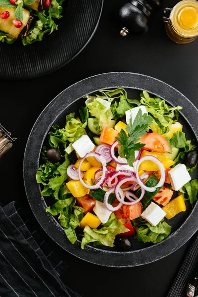 Salade Légumes Géorgiens Avec Différents Légumes Épices Sur Fond — Photo