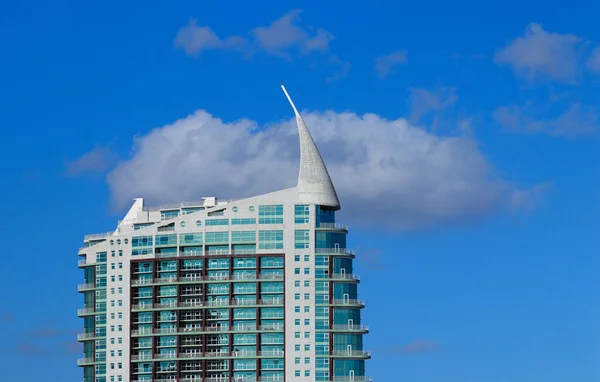 Bâtiment Moderne Dans Ville — Photo