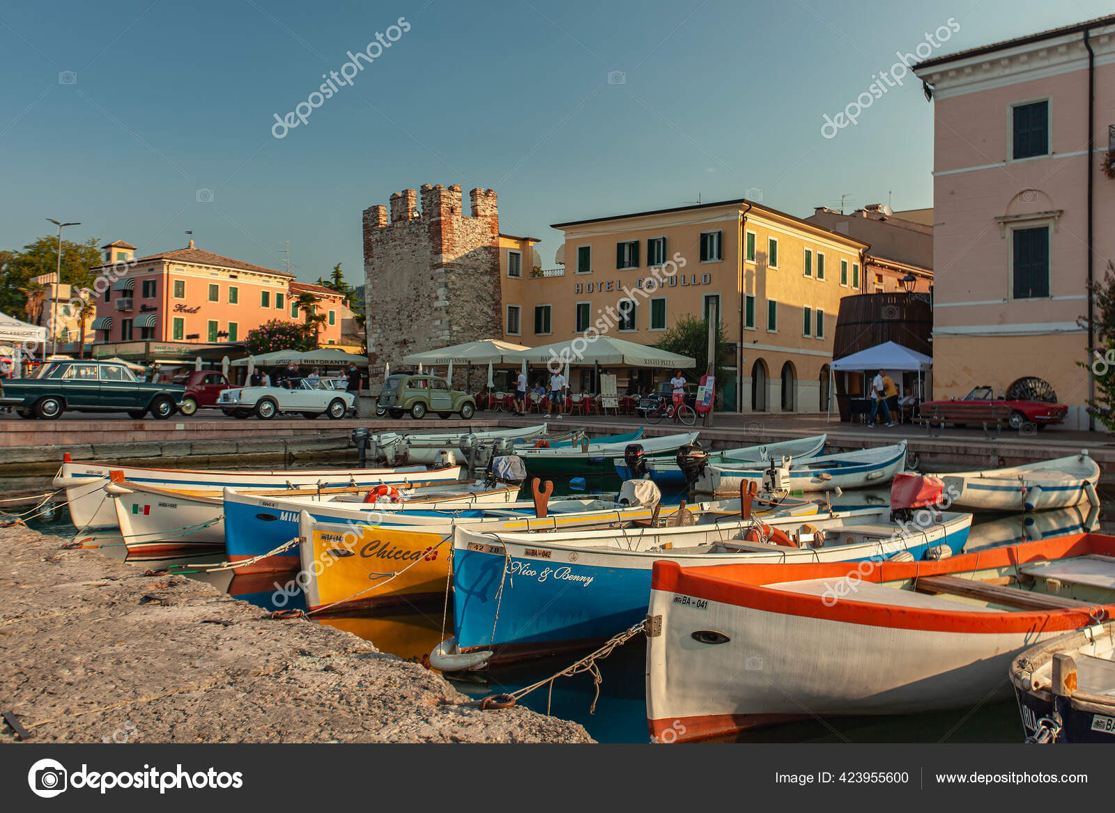 Foto Stock Gardasee Bardolino Foto Immagini Gardasee Bardolino Depositphotos