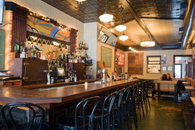 rahat ve şık bir restoranın modern iç mekanı.