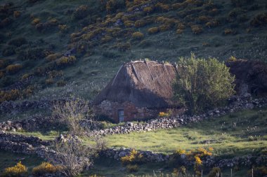 Dağların güzel manzarası