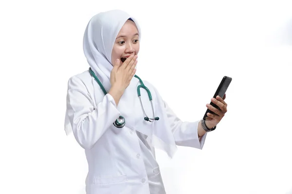 Krásné Mladé Muslim Žena Zdravotní Sestra Nebo Lékař Vzrušený Loak — Stock fotografie