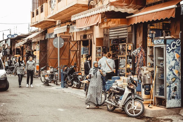 Fas Insanlar Yerel Pazardan Alışveriş Yapıyor — Stok fotoğraf
