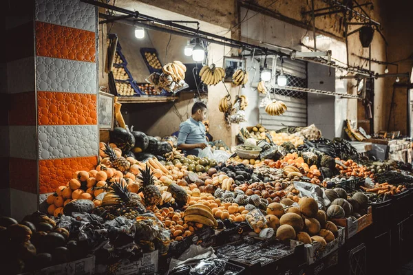 Persone Che Fanno Shopping Sul Mercato Locale Marocco — Foto Stock