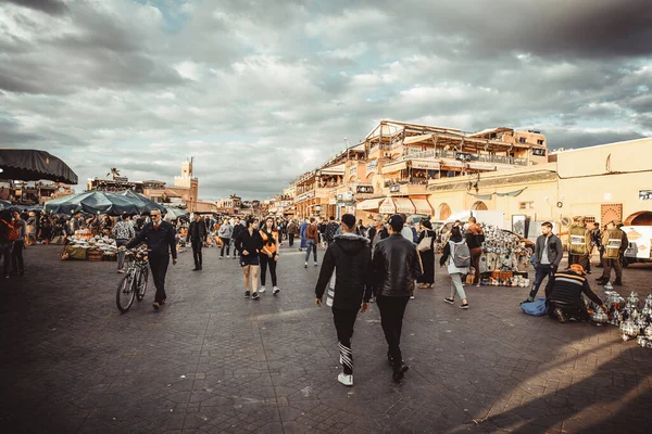 Pessoas Que Fazem Compras Mercado Local Marrocos — Fotografia de Stock