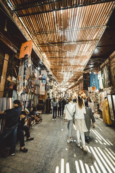 Pessoas Que Fazem Compras Mercado Local Marrocos — Fotografia de Stock