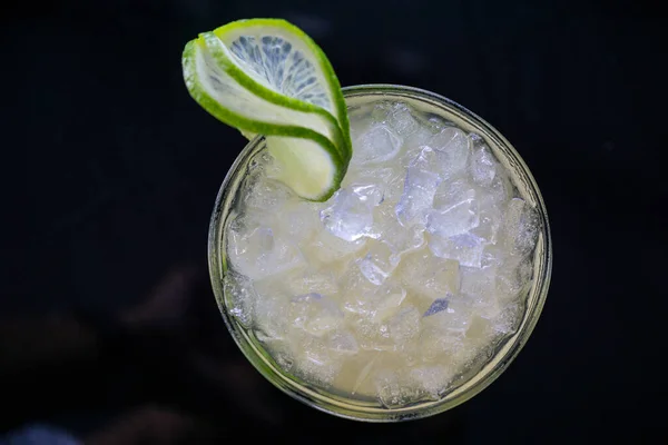 Refreshing Caipirinha Always Desirable — Stock Photo, Image