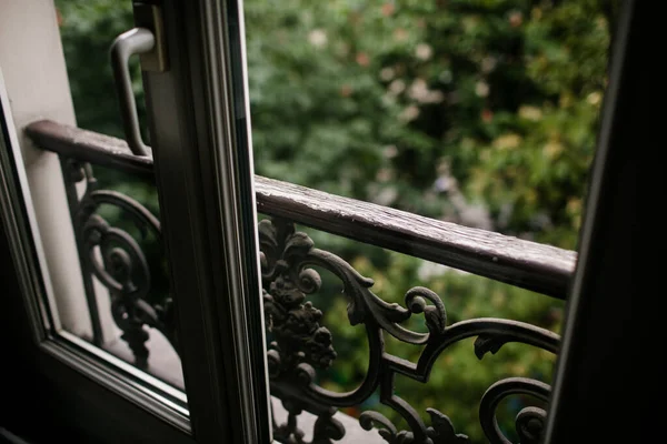 Old Wooden Door Window — Stock Photo, Image