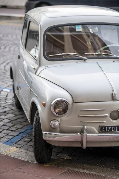 Terni Italia Noviembre 2020 Detalle Vendimia Fiat 600 —  Fotos de Stock