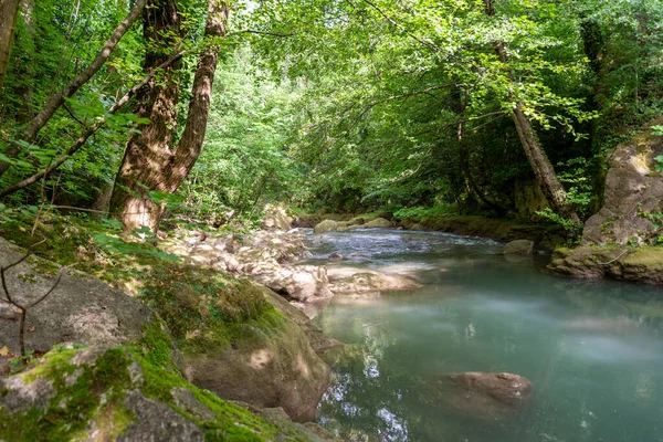 Río Negro Que Proviene Las Cascadas Marmore Medio Naturaleza —  Fotos de Stock