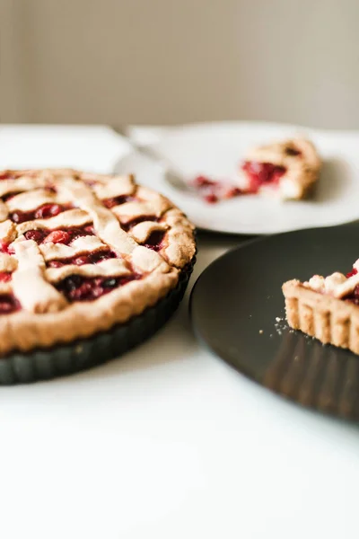 Overhead View Pie Served Plate White Tabl — Stock Photo, Image