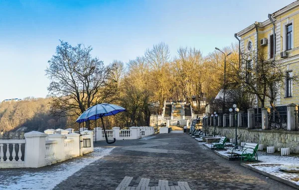 카미네 우크라이나 2020 Kamianets Podilskyi 공원이른 — 스톡 사진