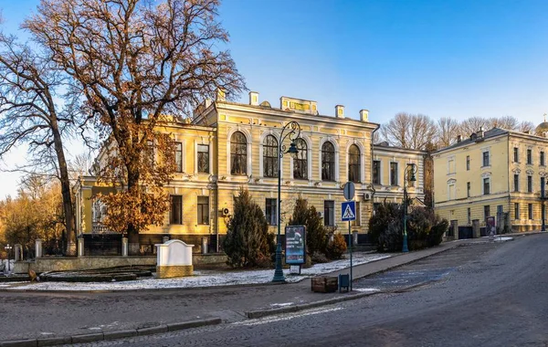 Kamianets Podilskyi ウクライナ01 2020 晴れた冬の朝にカミアンエツ ポディルスキー旧市街の旧市街地区の歴史的建造物 — ストック写真