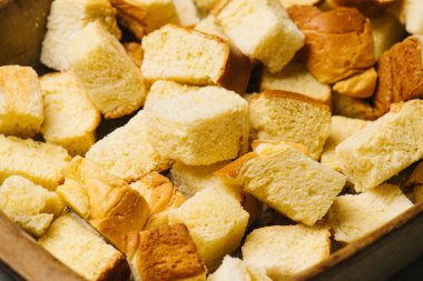 Bir yığın ekmeği kapat.