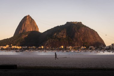 Rio de Janeiro gün batımında 