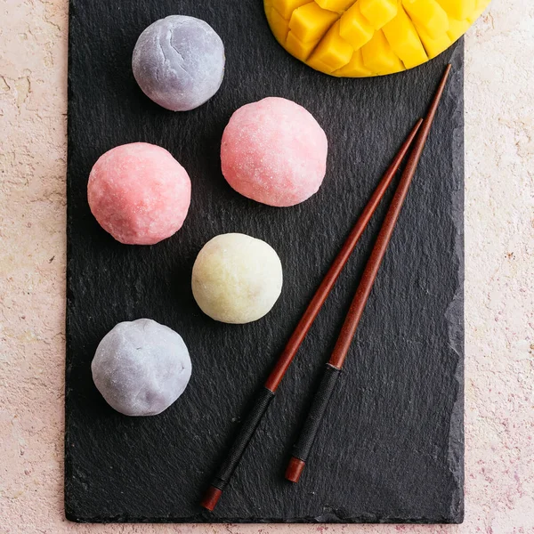 Смачні Кольорові Азіатські Десертні Кульки Мочі — стокове фото