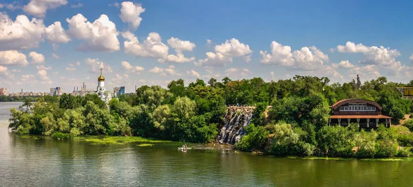 Dnipro Ukraina 2020 Duży Rozmiar Panoramiczny Widok Rzekę Dniepr Wyspę — Zdjęcie stockowe