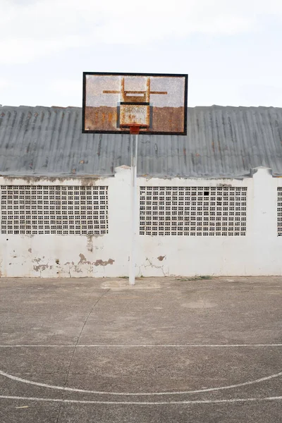 Basketball Court Cloudy Day — Stock Photo, Image