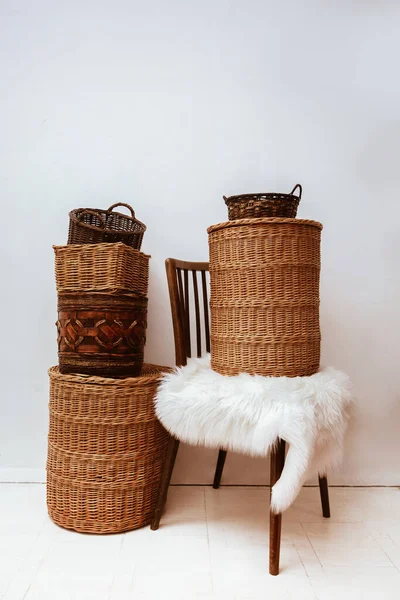 Many Natural Straw Bamboo Baskets Wooden Vintage Chair — Stock Photo, Image