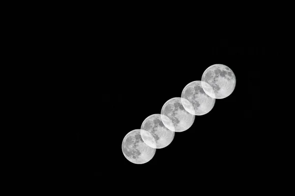 Una Fotografía Exposición Múltiple Luna Llena Verano Colorado — Foto de Stock