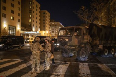 Ulusal Muhafız birlikleri 2021 'deki açılış gününde Washington DC' yi ele geçirdi..