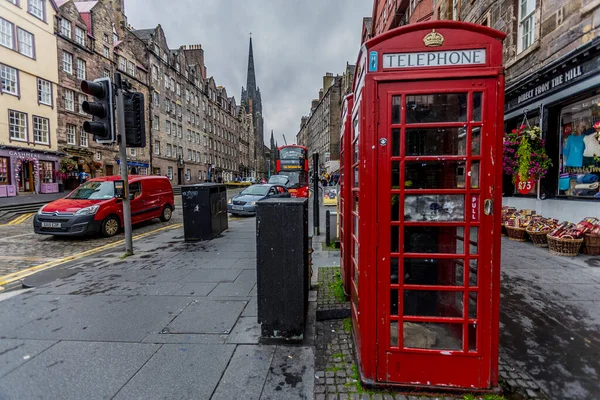 Красный Телефон Эдинбурге Шотландия — стоковое фото