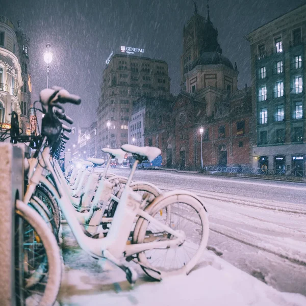 Madrid City Street Heaviest Snowfall Evening — Stockfoto