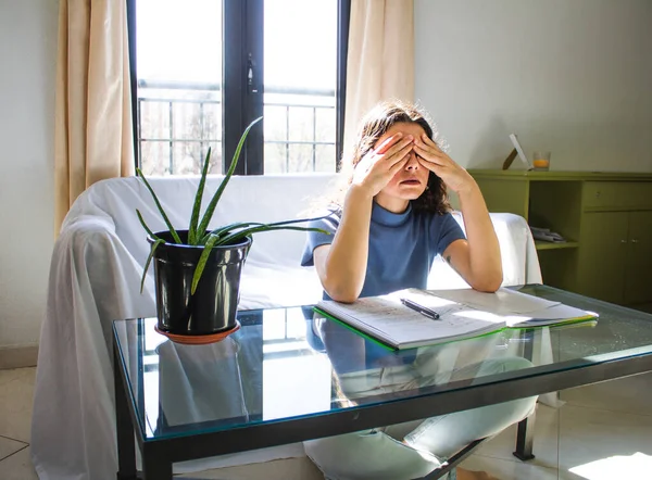 Young Woman Studying Writing Living Room — Stock Photo, Image