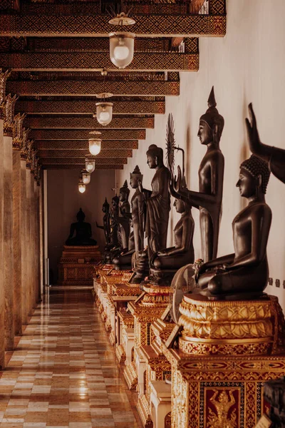 Boeddhabeelden Een Tempel — Stockfoto