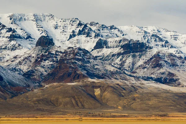 Montañas Steens Flotando Sobre Desierto Del Alvord —  Fotos de Stock