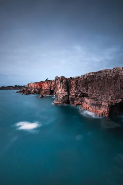 Seelandschaft Einem Stürmischen Tag Blick Auf Klippen Und Meer — Stockfoto