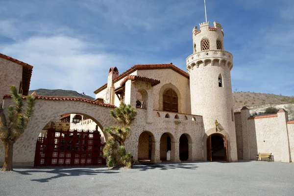 Eingang Zum Innenhof Von Scotty Castle Death Valley Kalifornien — Stockfoto