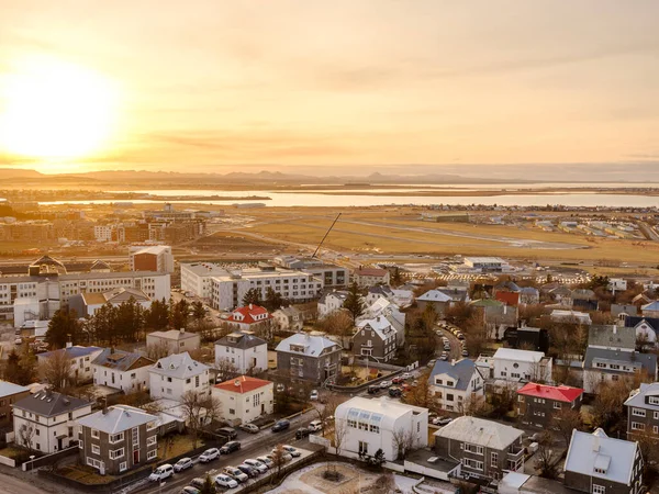 Blick Über Reykjavik Winter Die Wintersonne Reicht Diese Jahreszeit Kaum — Stockfoto