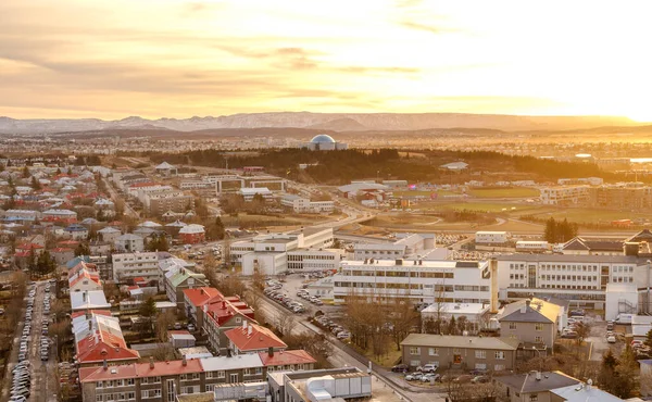 Vista Reykjavik Inverno Sole Invernale Raggiunge Appena Orizzonte Questo Periodo — Foto Stock